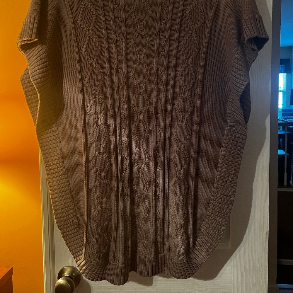 Ladies sweater - Picture 2 of 5